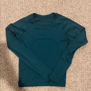 Swiftly Tech Long-Sleeve Shirt 2.0 *Waist Length